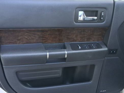 Used 2016 Ford Flex Limited w/ Equipment Group 303A image 18