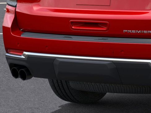 New 2026 Chevrolet Suburban Premier image 38