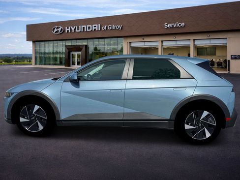 New 2026 Hyundai Ioniq 5 SE RWD image 3