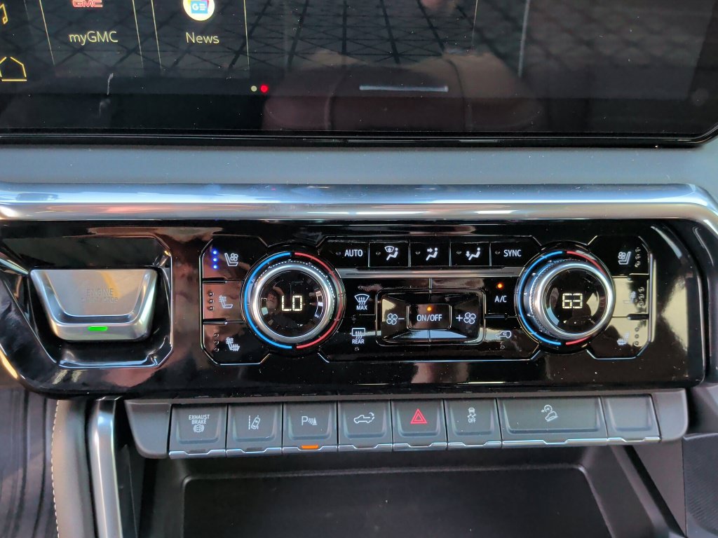 New 2026 GMC Sierra 2500 Denali Ultimate AWD/4WD image 30