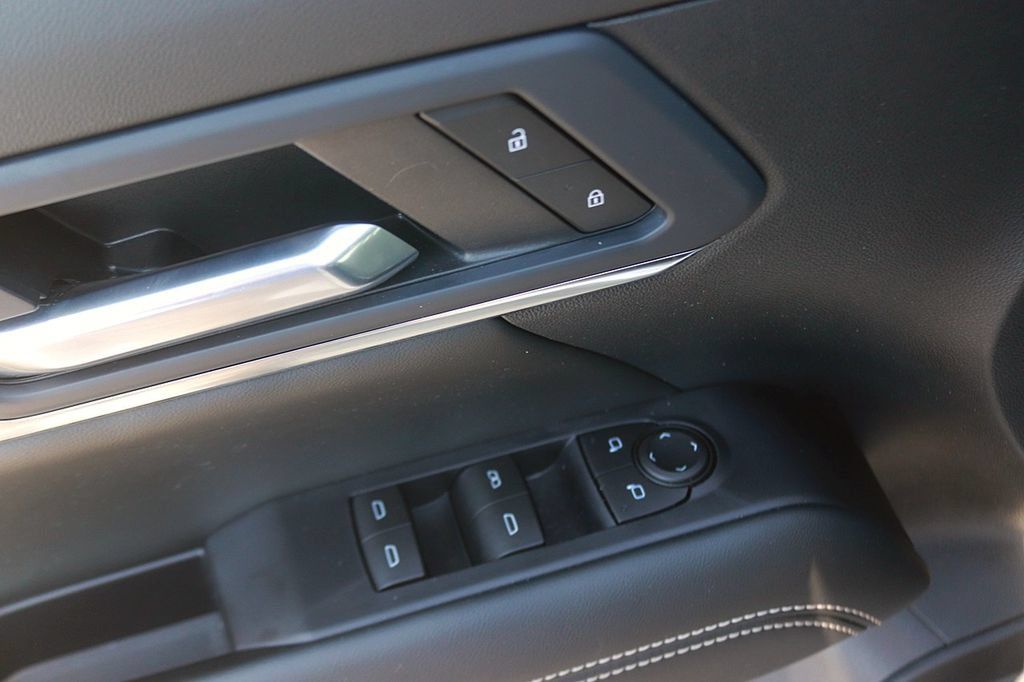 Used 2026 GMC Terrain Elevation FWD image 12