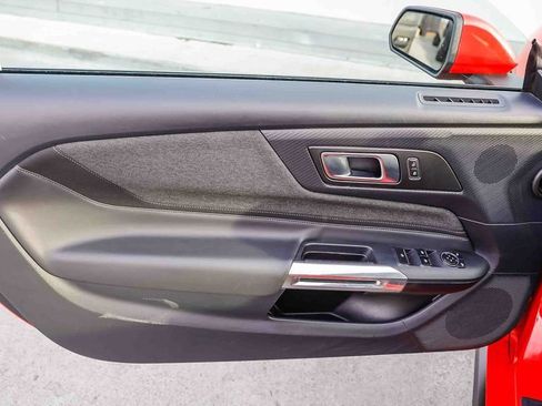 Used 2024 Ford Mustang Convertible RWD image 24
