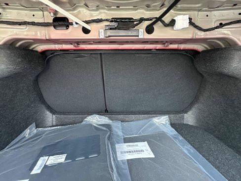 New 2026 Nissan Sentra SV w/ SV Convenience Package FWD image 14