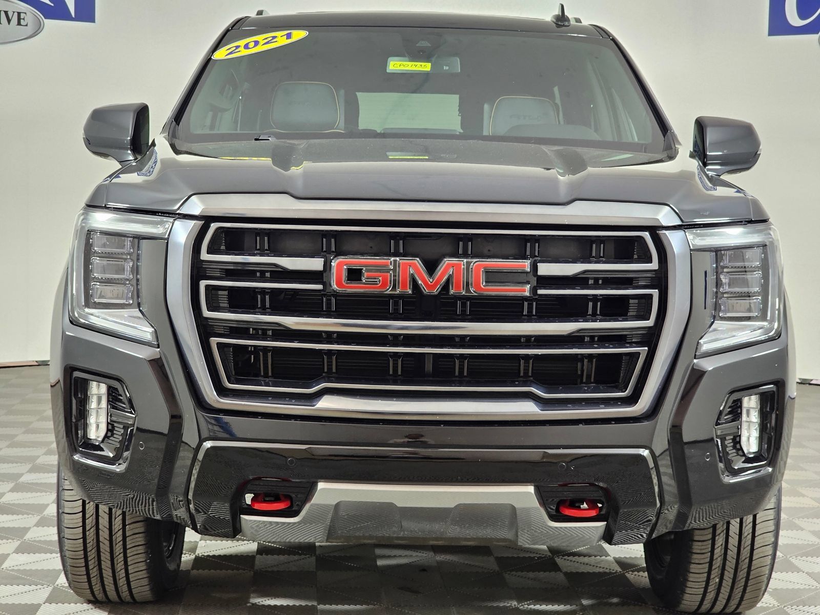 Used 2021 GMC Yukon AT4 w/ Rear Media and Nav Package AWD/4WD image 38