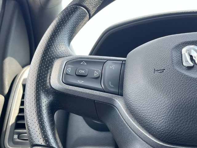 New 2024 RAM 3500 Tradesman AWD/4WD image 22