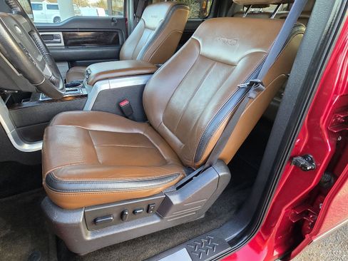 Used 2014 Ford F150 Platinum image 38