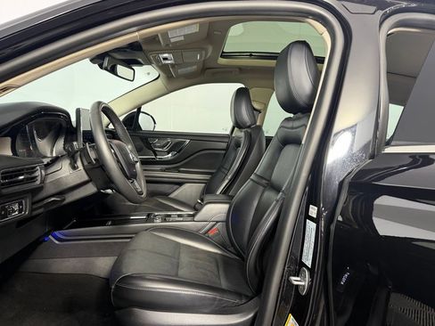 Used 2024 Lincoln Corsair Grand Touring AWD/4WD image 18