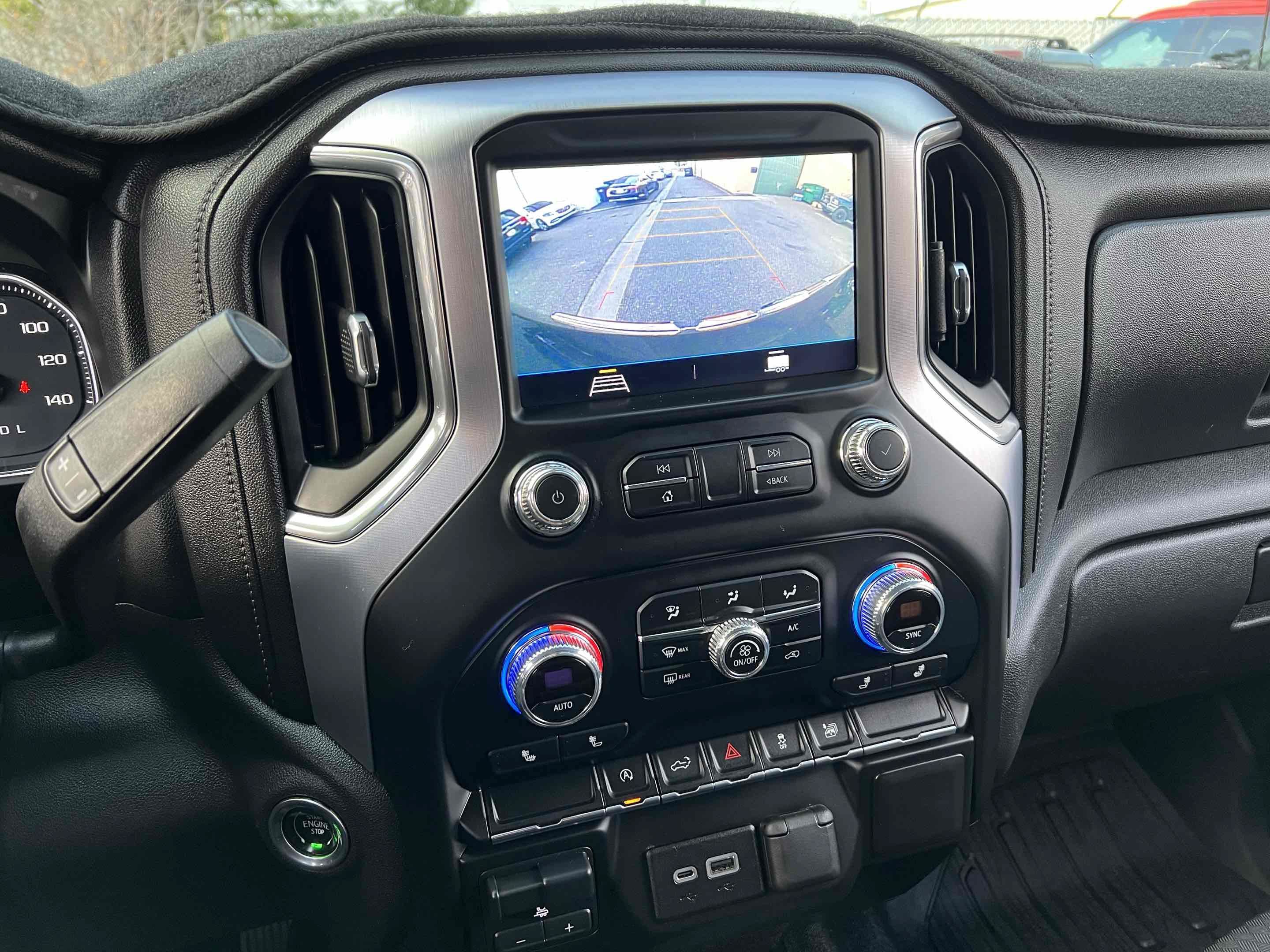 Used 2020 GMC Sierra 1500 SLE w/ SLE Value Package AWD/4WD image 6