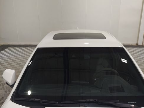 Used 2023 Cadillac CT4 V Blackwing w/ Driver Assist Package RWD image 5