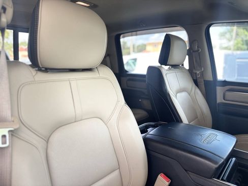 Used 2019 RAM 1500 Limited w/ Advanced Safety Group AWD/4WD image 30