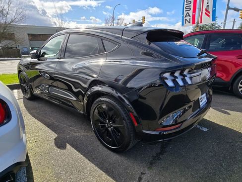 Used 2025 Ford Mustang Mach-E GT image 4
