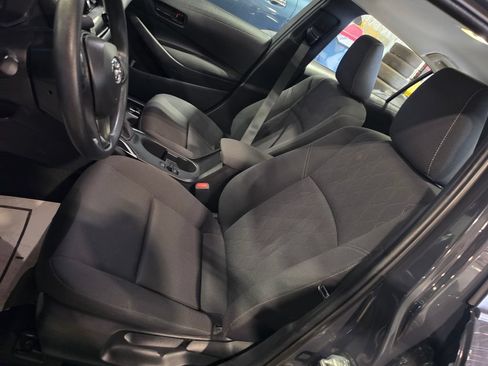 Used 2024 Toyota Corolla LE FWD image 6