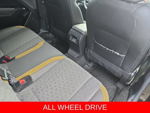 Used 2025 Subaru Crosstrek 2.5i Sport AWD/4WD image 12