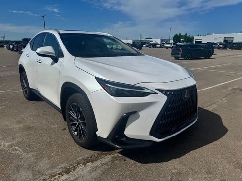 Used 2024 Lexus NX 350 AWD image 3