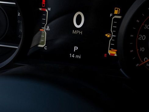 New 2026 Jeep Gladiator Sport AWD/4WD image 13