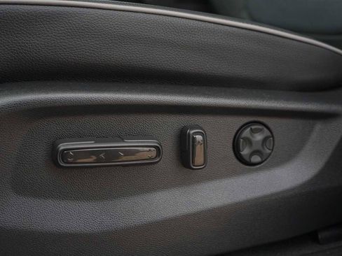 Used 2026 Honda Odyssey Elite image 12