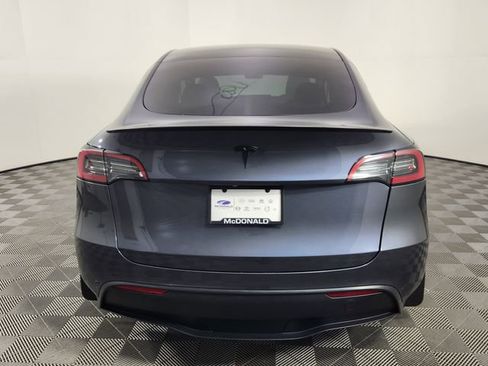 Used 2023 Tesla Model Y Performance AWD/4WD image 4