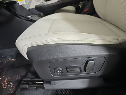 New 2026 BMW X1 xDrive28i w/ Technology Package AWD/4WD image 29