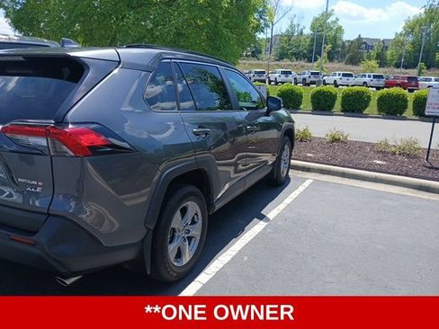 Used 2024 Toyota RAV4 XLE w/ Convenience Package FWD image 6