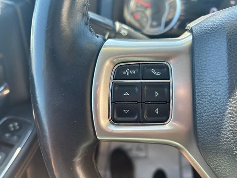 Used 2015 RAM 1500 Laramie w/ Convenience Group AWD/4WD image 18
