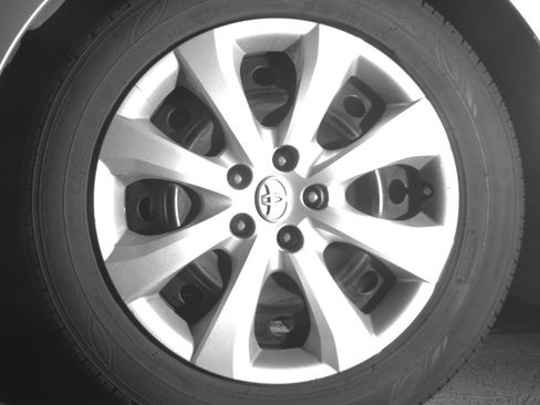 Used 2025 Toyota Corolla LE FWD image 12