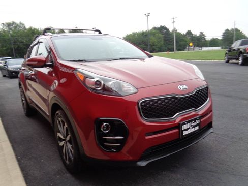 Used 2017 Kia Sportage EX w/ EX Premium Package FWD image 4