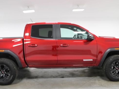 Used 2024 GMC Canyon Elevation w/ Trailering Package RWD image 11