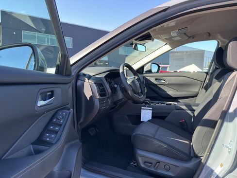 New 2026 Nissan Rogue SV image 11