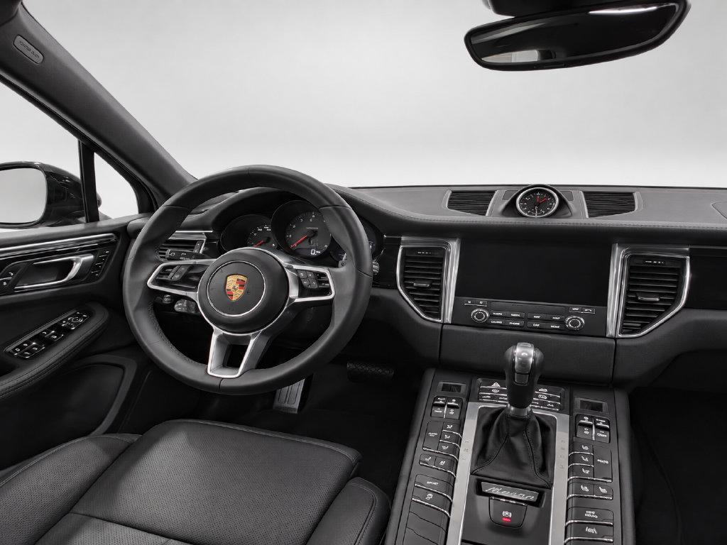 Used 2017 Porsche Macan S AWD/4WD image 11