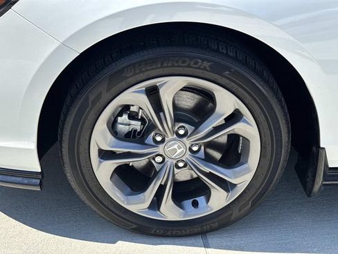 Certified 2023 Honda Accord EX-L image 4