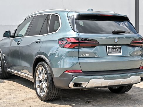 Used 2026 BMW X5 xDrive40i AWD/4WD image 11