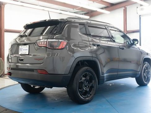 Used 2024 Jeep Compass Trailhawk AWD/4WD image 31