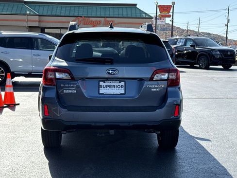 Used 2017 Subaru Outback 3.6R Limited image 4