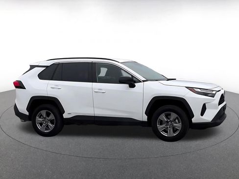 Used 2025 Toyota RAV4 LE image 16