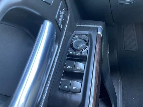Used 2020 GMC Sierra 2500 SLT w/ Technology Package image 33