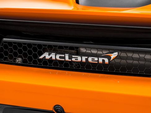 Used 2023 McLaren 720S Spider image 52
