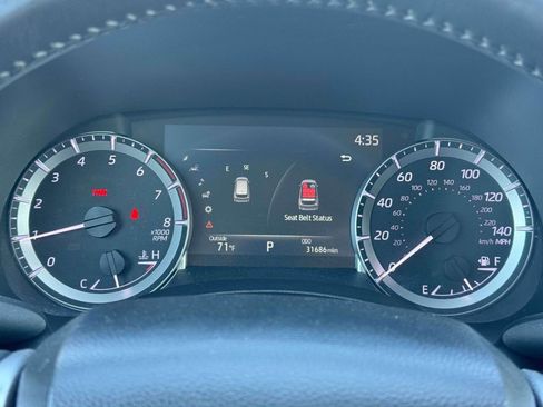 Used 2023 Toyota Highlander LE FWD image 27