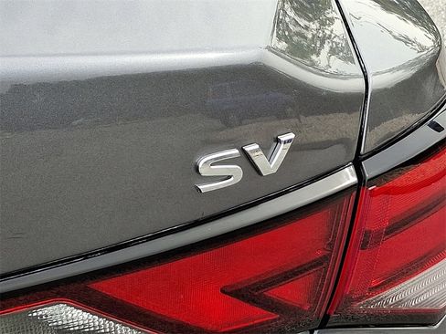 Used 2024 Nissan Sentra SV image 30