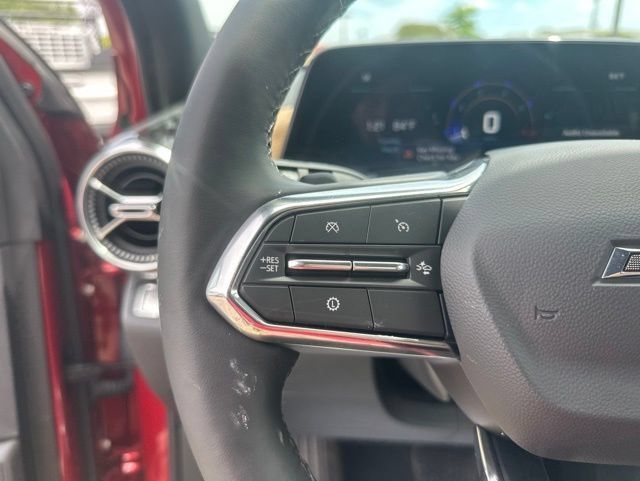 New 2026 Chevrolet Equinox ACTIV w/ Convenience Package III FWD image 19
