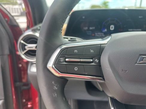 New 2026 Chevrolet Equinox ACTIV w/ Convenience Package III FWD image 19