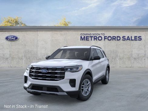 New 2026 Ford Explorer Active image 3