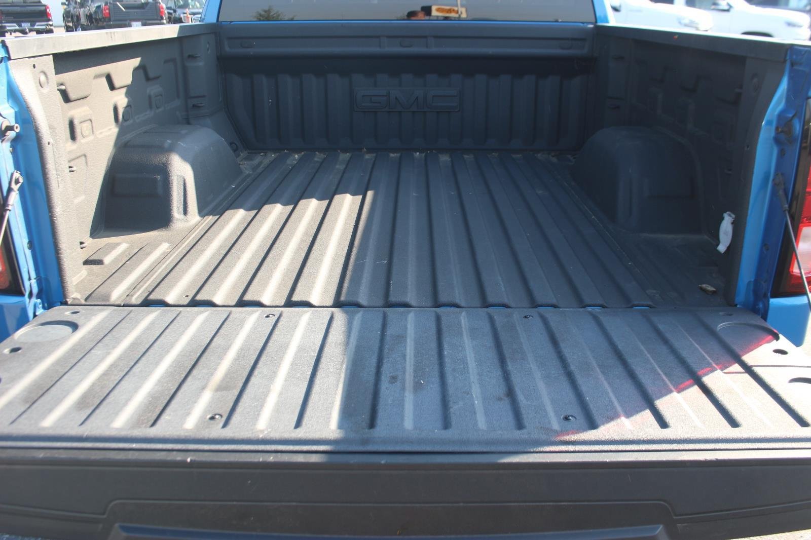Used 2022 GMC Sierra 1500 Elevation AWD/4WD image 13