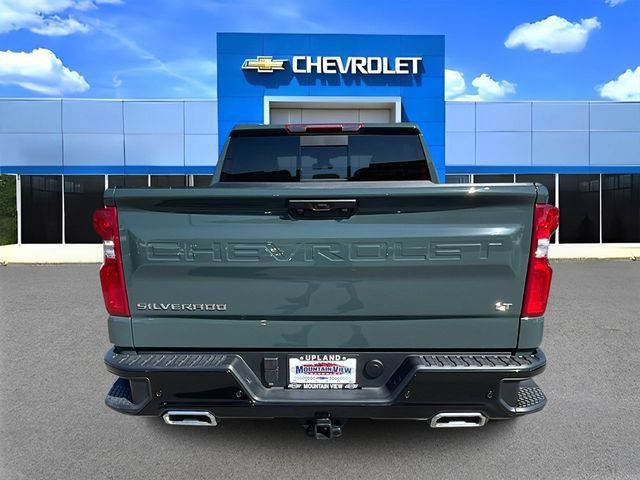 Used 2025 Chevrolet Silverado 1500 LT Trail Boss w/ LT Trail Boss Premium Package AWD/4WD image 4