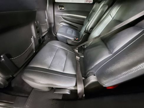 Used 2019 Dodge Durango GT AWD/4WD image 25