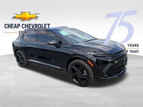 Used 2024 Chevrolet Equinox EV RS FWD image 7