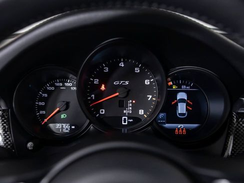 Used 2021 Porsche Macan GTS image 28