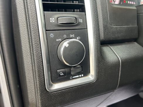 Used 2024 RAM 1500 Classic SLT image 15