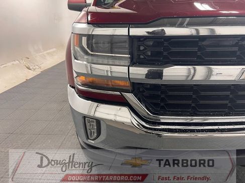 Used 2017 Chevrolet Silverado 1500 LT w/ All Star Edition RWD image 9