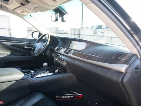 Used 2016 Lexus LS 460 L image 15