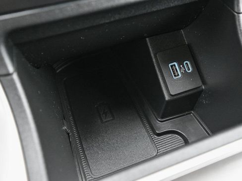 Certified 2024 Ford Edge SEL w/ Convenience Package image 33